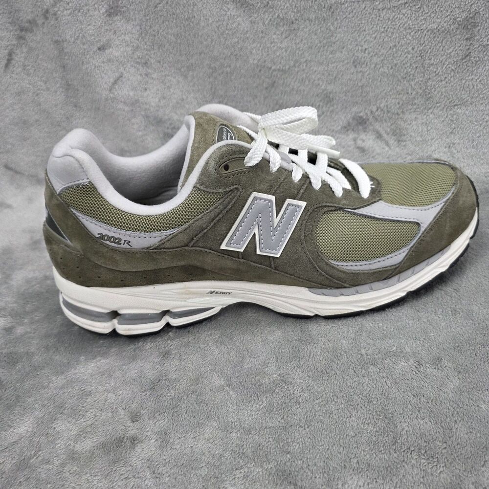 New Balance 2002R Men's Footlocker Exclusive Green Size 13 - Picture 8 of 13